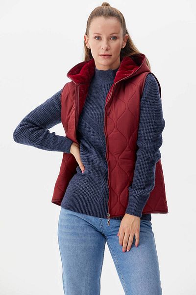 Sementa Quilted Vest with Plush Fur Inside - Claret Red