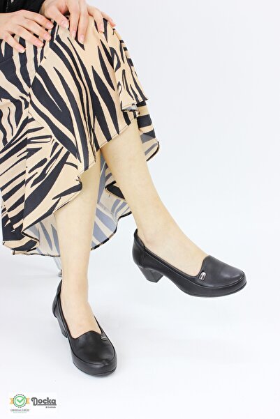 Mammamia Kadın Hakiki Deri Ortopedik Alçak Topuklu Klasik Ayakkabı M25/YA-ADA