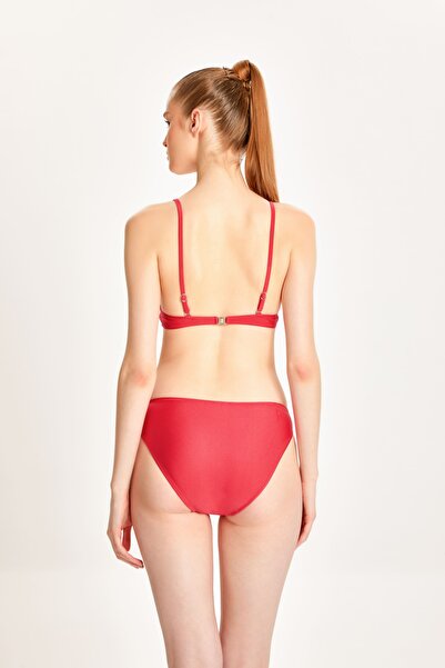 TOO SALTY SWIMWEAR Women's Red Wide Triangle Bikini Set 23s115st