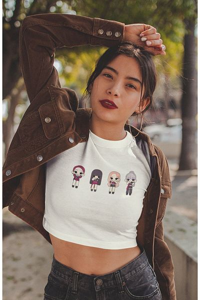 Fuddy Moda Γελοιογραφία Blackpink Members Printed Crop Top, Γυναικεία μπλούζα με στάμπα K-Pop