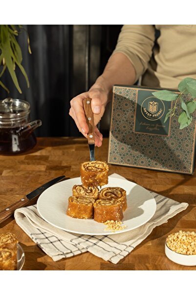 Antep Pazarı Fındıklı Sarma Dut Pestili 190 Gram (hediyelik)