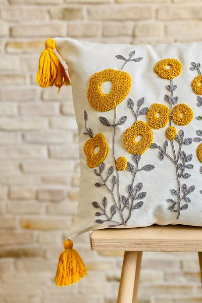 SWITA Husă de pernă cu design decorativ cu margarete brodate cu pumn (pantaloni)