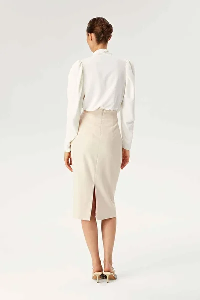 Exquise Knot Detailed Midi Skirt