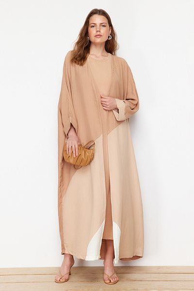 Trendyol Modest Lange gewebte Mütze und Ferace - Kamel-Farbblock TCTSS24KF00002