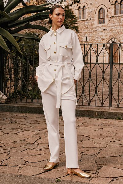 Trendyol Modest طقم علوي وسفلي مزين بأزرار ذهبية إكرو - TCTSS24US00017