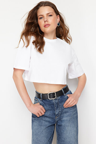 Trendyol Collection Ecru 100% Thick Cotton Cut-Out Detail Relaxed Cut Crop Knitted T-Shirt Twoss24Ts00165