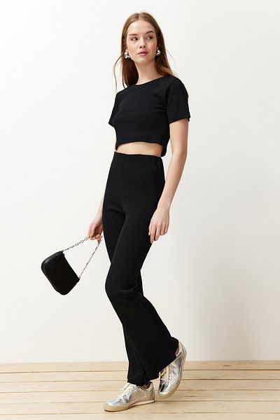 Trendyol Collection Black Crop Crew Neck Ribbed Stretchy Knitted Blouse and Pants Top and Bottom Set TWOSS21AU0160