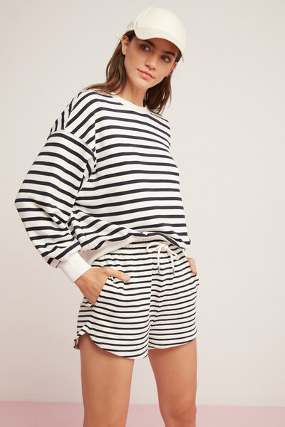 ETHIQUET Tasha Kadın Pamuklu Üç Iplik Şardonlu Yumuşacık Kordonlu Kısa Lastikli Lacivert / Ekru Şort