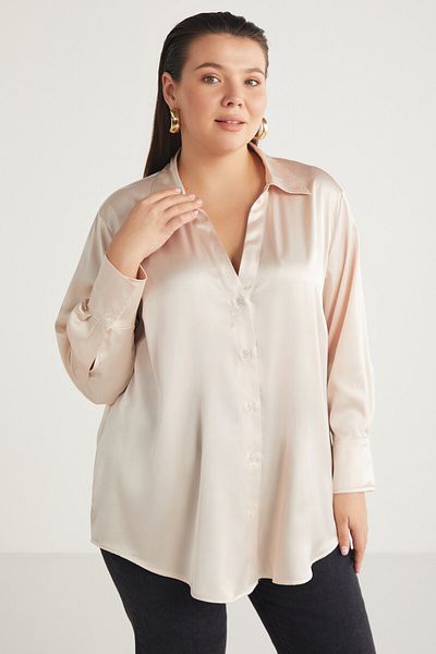 ETHIQUET Alaınabb Γυναικείο Oversize Lycra Satin Look Μπεζ πουκάμισο μεγάλου μεγέθους με λεπτομέρεια μανσέτας