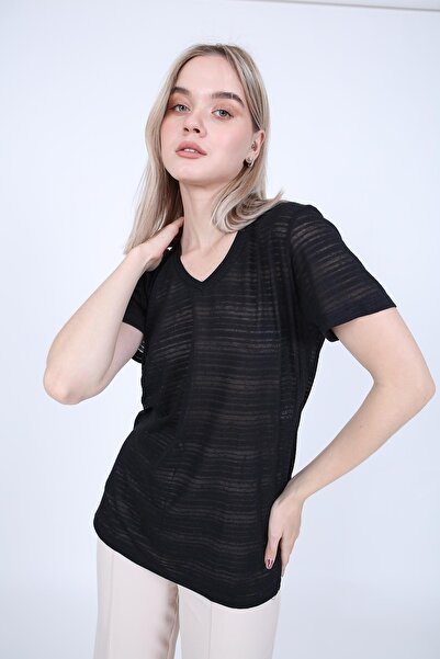 Vitrin T-shirt με λαιμόκοψη σε V με σκισίματα στο πλάι