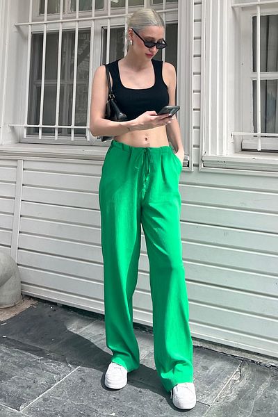 Madmext Grüne Crinkle-Stoff-Basic-Strandhose für Damen Mg1778
