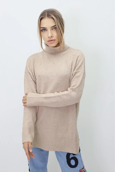 Get Crazy Πουλόβερ με ψηλή λαιμόκοψη με μαλακό πομπόν