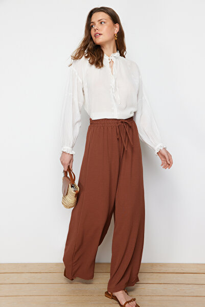 Trendyol Modest Hnědé volné kalhoty TCTSS22PL0240