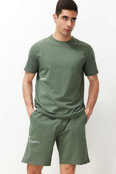 Trendyol Collection Zeleně potištěné pyžamové šortky Reguar Fit - TMNSS24PT00001
