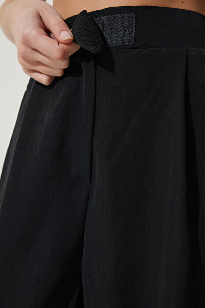 Happiness İstanbul Kadın Siyah Beli Cırt Cırt Kapamalı Palazzo Pantolon rv00184