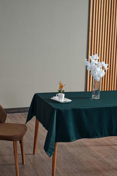 Mr. Stock Mr.Stock Satin Tablecloth 140x110 cm 15080