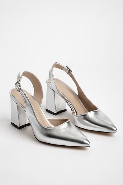 Lal Shoes & Bags حذاء غابرييل نسائي بكعب وربطة جانبية - رمادي