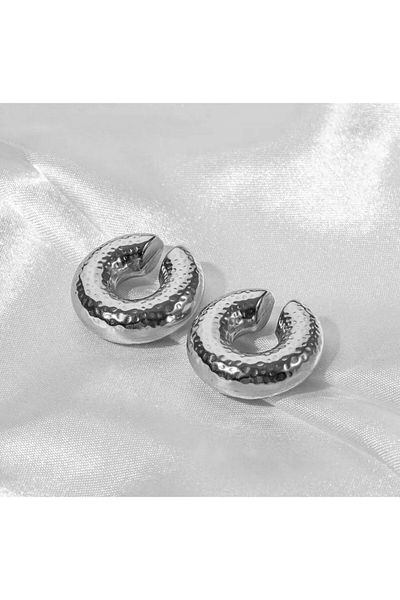 Rachel Silver Thick Embossed Pipe Plate Cartilage Earrings - Double Pieces