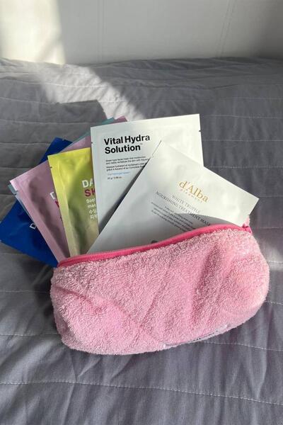 BAHELS Rózsaszín törölköző szuper méretű sminktáska