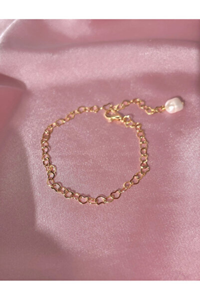 AŞIK ACCESSORIES سوار سلسلة على شكل قلب مع تفاصيل لؤلؤ المياه العذبة - سحر أنيق