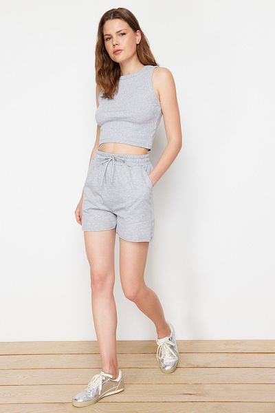 Trendyol Collection Szürke kötött felső és rövidnadrág szett - Melange TWOSS24AU00027
