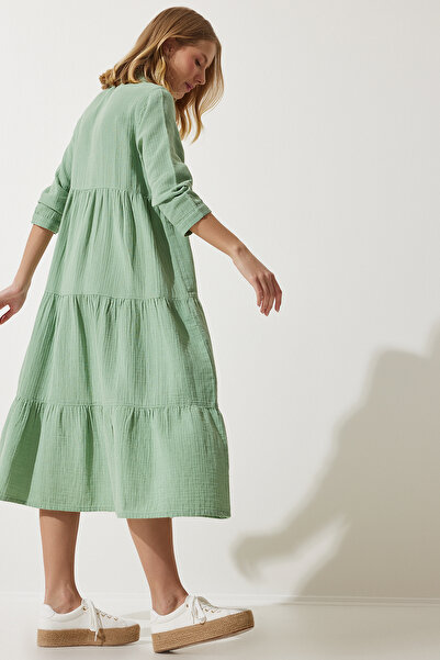 Happiness İstanbul Damska zielona muślinowa rozkloszowana sukienka koszulowa SA00024