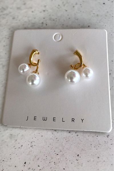 TAKIŞTIR Gold Color Pearl Detailed Earrings (Pair)