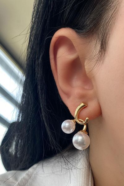 TAKIŞTIR Gold Color Pearl Detailed Earrings (Pair)
