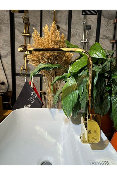 İSAOĞLU YAPI Gold Square Kitchen Faucet Premium Pvd Gold Sink Tap Freesia Fixture