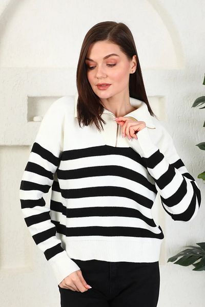 Get Crazy Striped Trucker Collar Zippered Women's Sweater