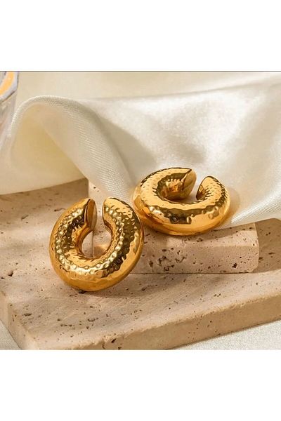 Rachel Gold Thick Embossed Pipe Plate Cartilage Earrings - Double Pieces