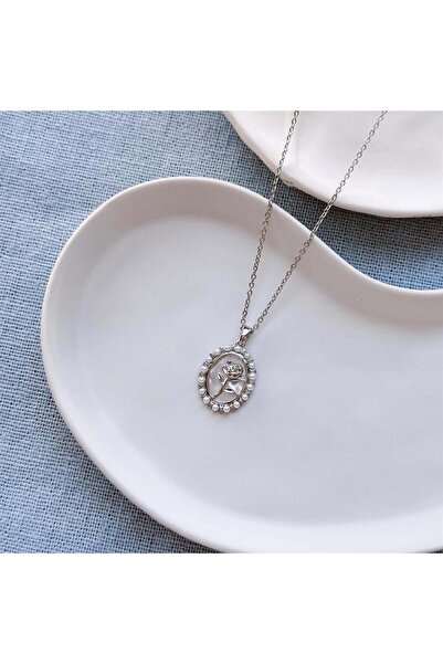Vesce Atelier Grey Rosy Necklace