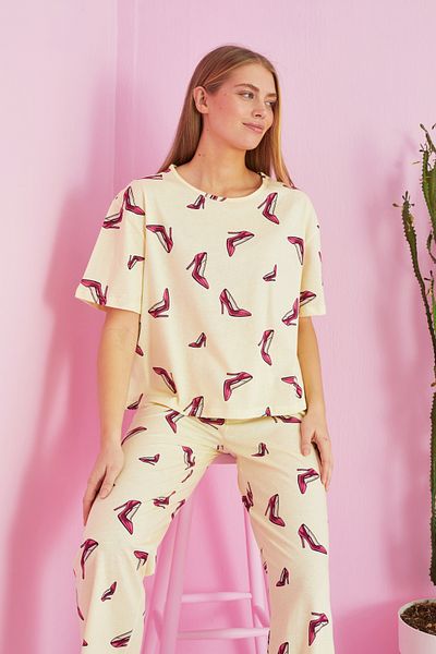 Siyah İnci Cotton Yellow Shoes Patterned Pajama Set
