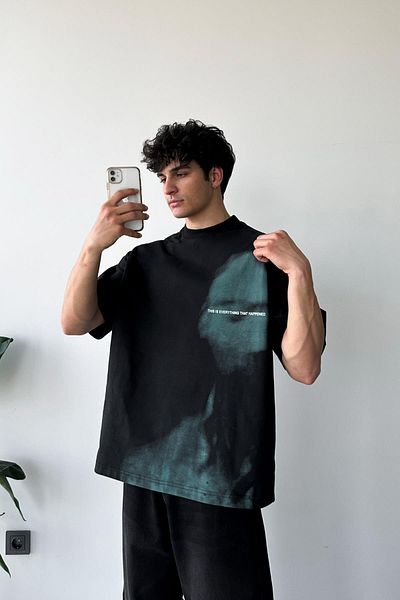 Flaw Wear تي شيرت أسود كبير الحجم مطبوع عليه شبح