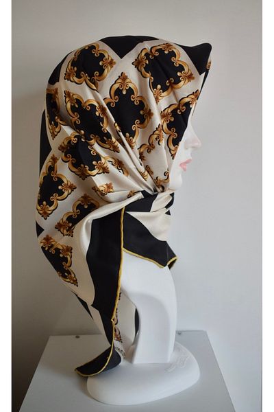 Vissona Twill Silk Scarf