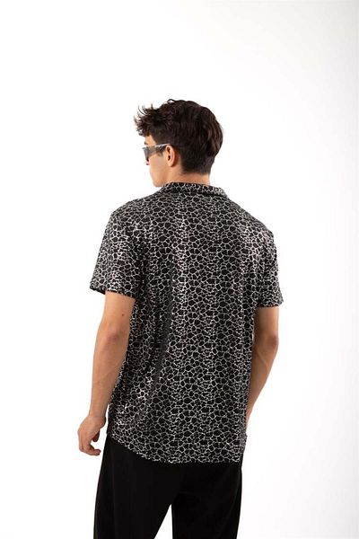 Flaw Wear Patterned Black Short Sleeve Shirt