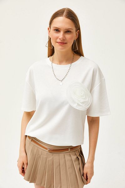Olalook Dámské oversize tričko s bílou růží TSH-19000807