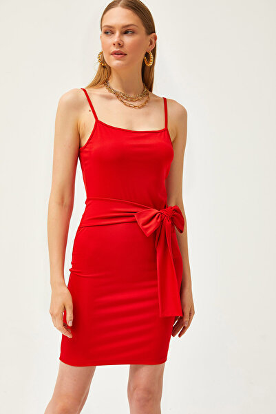 Olalook Kadın Kırmızı Askılı Beli Kuşak Detaylı Örme Elbise ELB-19002118