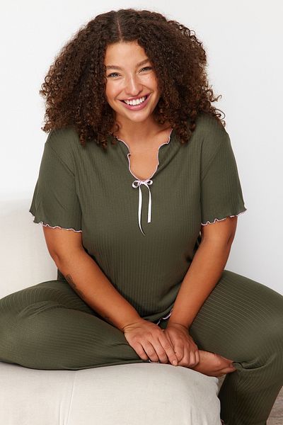 Trendyol Curve Camisole Knitted Pajama Set - Khaki Bow Detail TBBSS24AI00095