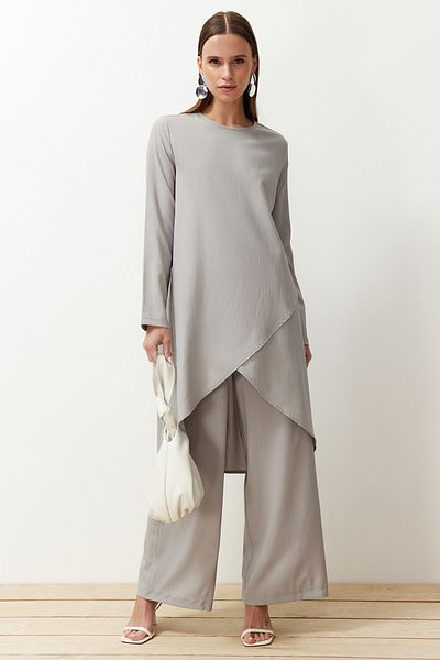 Trendyol Modest Szürke aszimmetrikus szövött tunika nadrág felső és alsó szett TCTSS24US00074