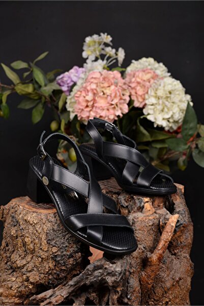 Mammamia Kadın Anne Siyah %100 Hakiki Deri Sandalet Yazlık Terletmez Kaydırma...