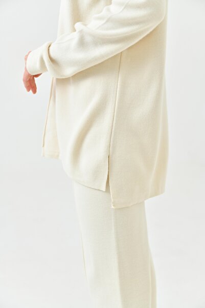 lovebox Skromná pletenina Oversize ecru svetr a kalhoty s vysokým pasem Hidžáb Sada úpletů se spodním okrajem 1070