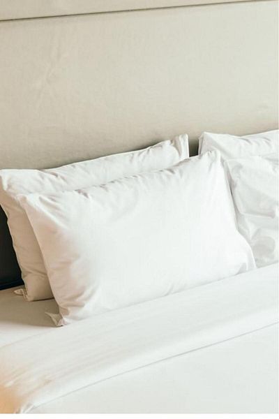 Miabella Home 5 Pieces Antiallergic Silicone Pillow 50x70 1000gr