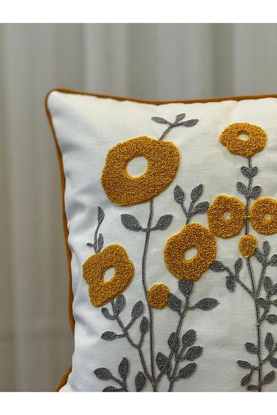 Ottoson Single Punch Embroidered Embroidered Ponch Decorative Kirlent Case