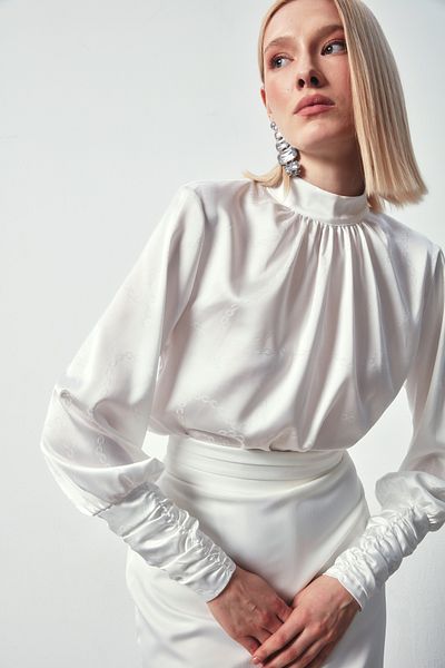 Sateen بلوزة من الساتان بتصميم سلسلة - ECRU