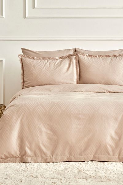 Karaca Home White Collection Lush Set cuvertură de pilota din satin jacquard dublu Bej