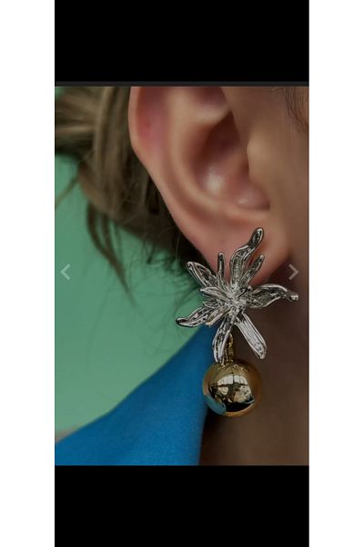 Aylish Bijuteri Gold Colored Flower Patterned Silver High Heel Earrings
