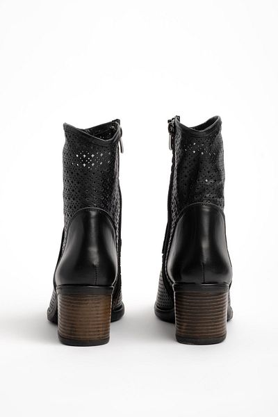 Lal Shoes & Bags Limo Women's Perforated Summer Boots-black