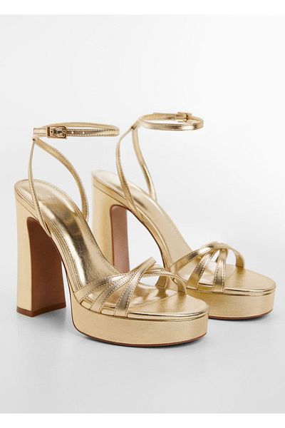 MANGO Woman Sandalen mit Plateauabsatz in Metallic