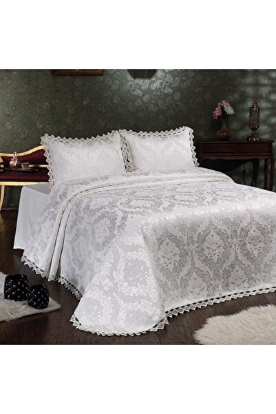 Güzide Funda Yatak Örtüsü